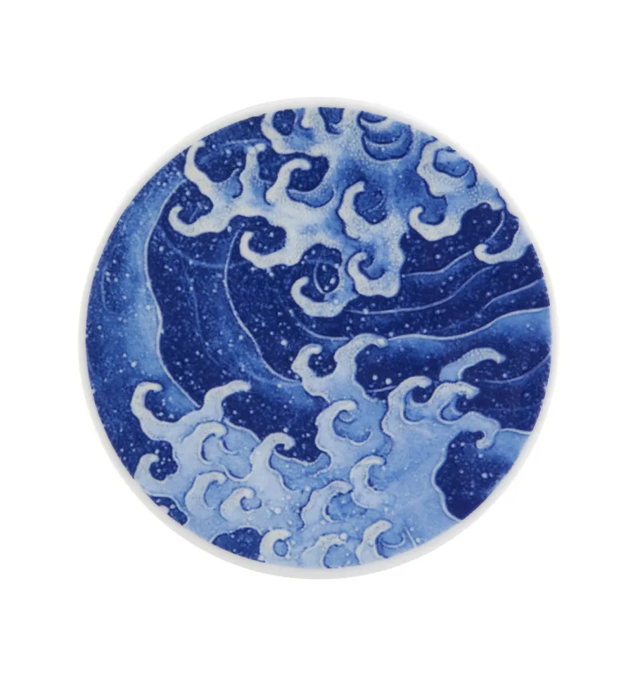 obrazek 3 Zestaw 4 porcelanowych podstawek stworzonych z odbitki „Wielka fala Kanagawy” autorstwa Katsushiki Hokusai – Vista Alegre