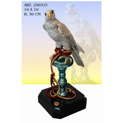 Zdjęcie Genialna figura orła na prezent