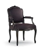 Zdjęcie Dekoracyjny fotel w stylu barokowym