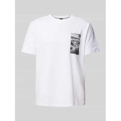 Zdjęcie T-shirt z nadrukowanym motywem