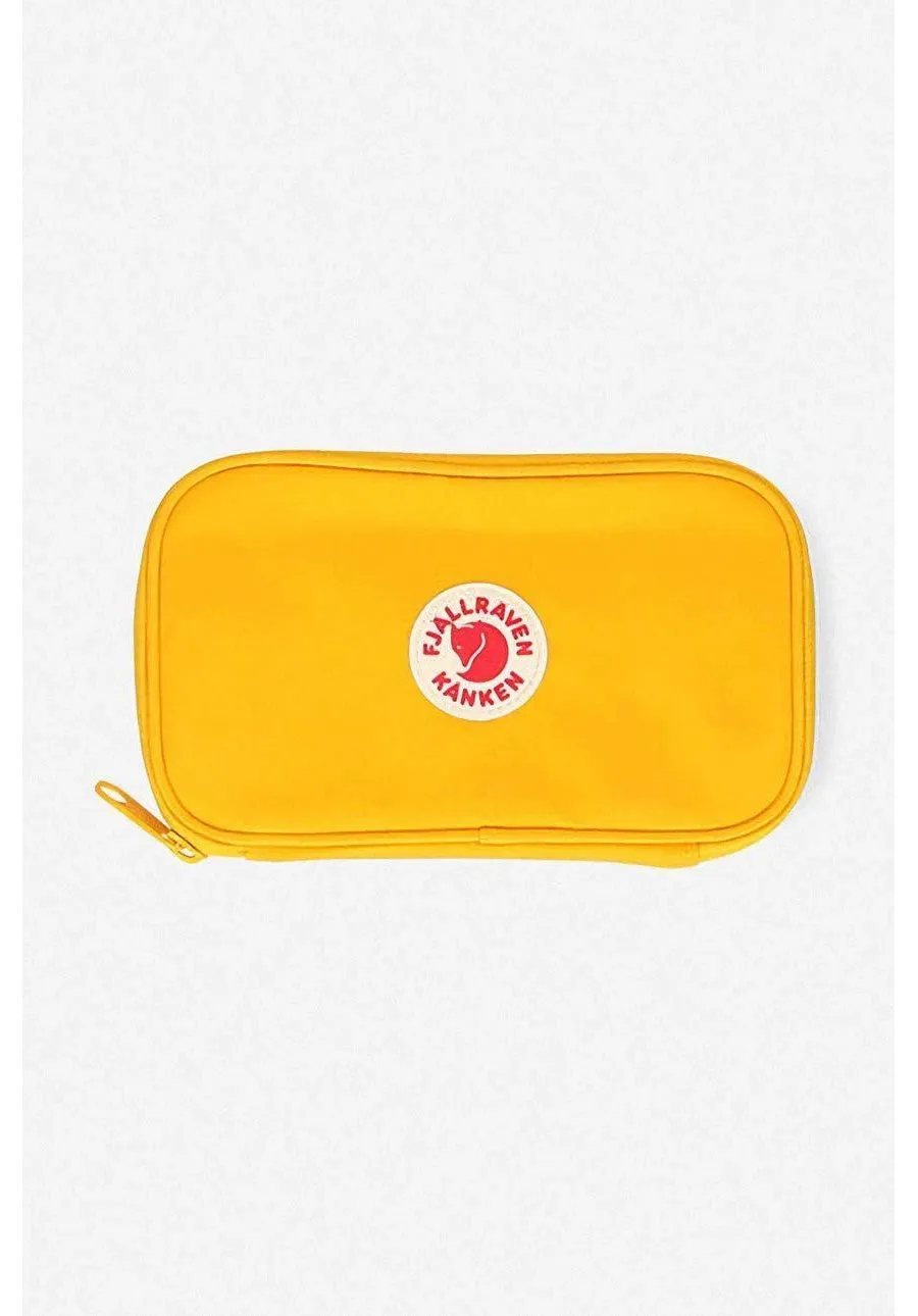 obrazek 1 Fjallraven portfel Kånken Travel Wallet kolor żółty F23781.141-141