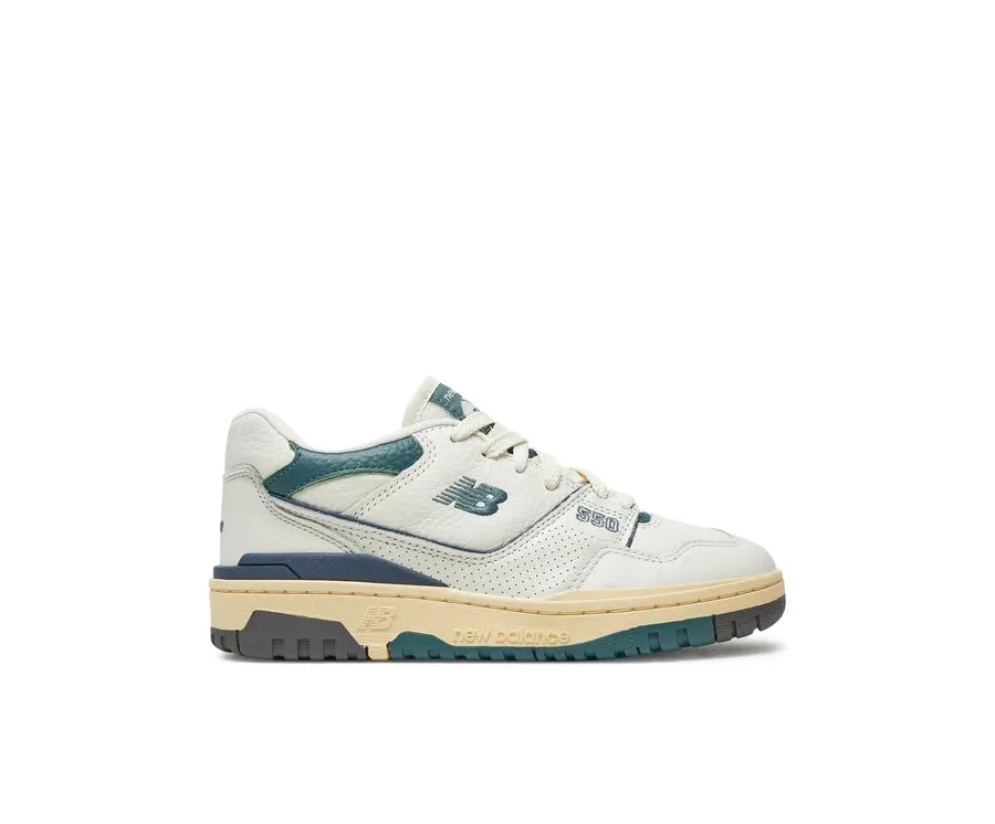 obrazek 1 New Balance Sneakersy BB550PTB Biały