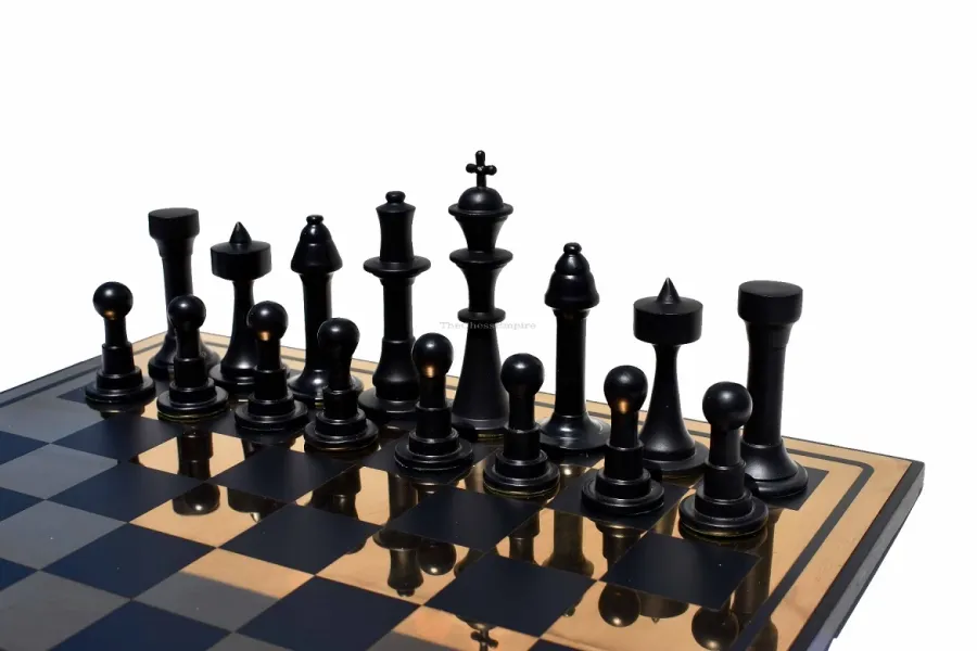 obrazek 5 Innowacyjna plansza z figurami aluminiowymi powlekanymi miedzią i czarną powłoką - The Chess Empire