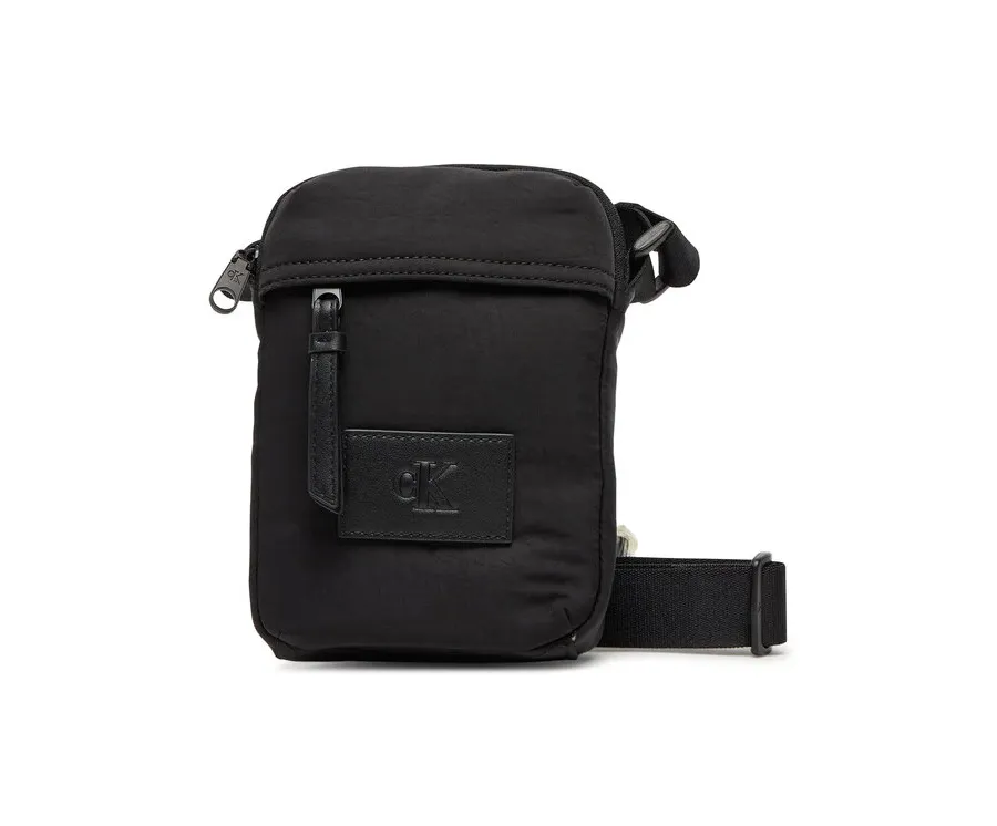 obrazek 1 Calvin Klein Jeans Saszetka Metro Nylon Reporter Bag LV04G3089G Czarny