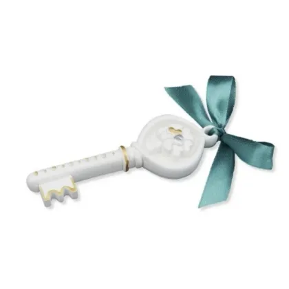 Picture Luxurious sculpture - key of fortune with ribbon