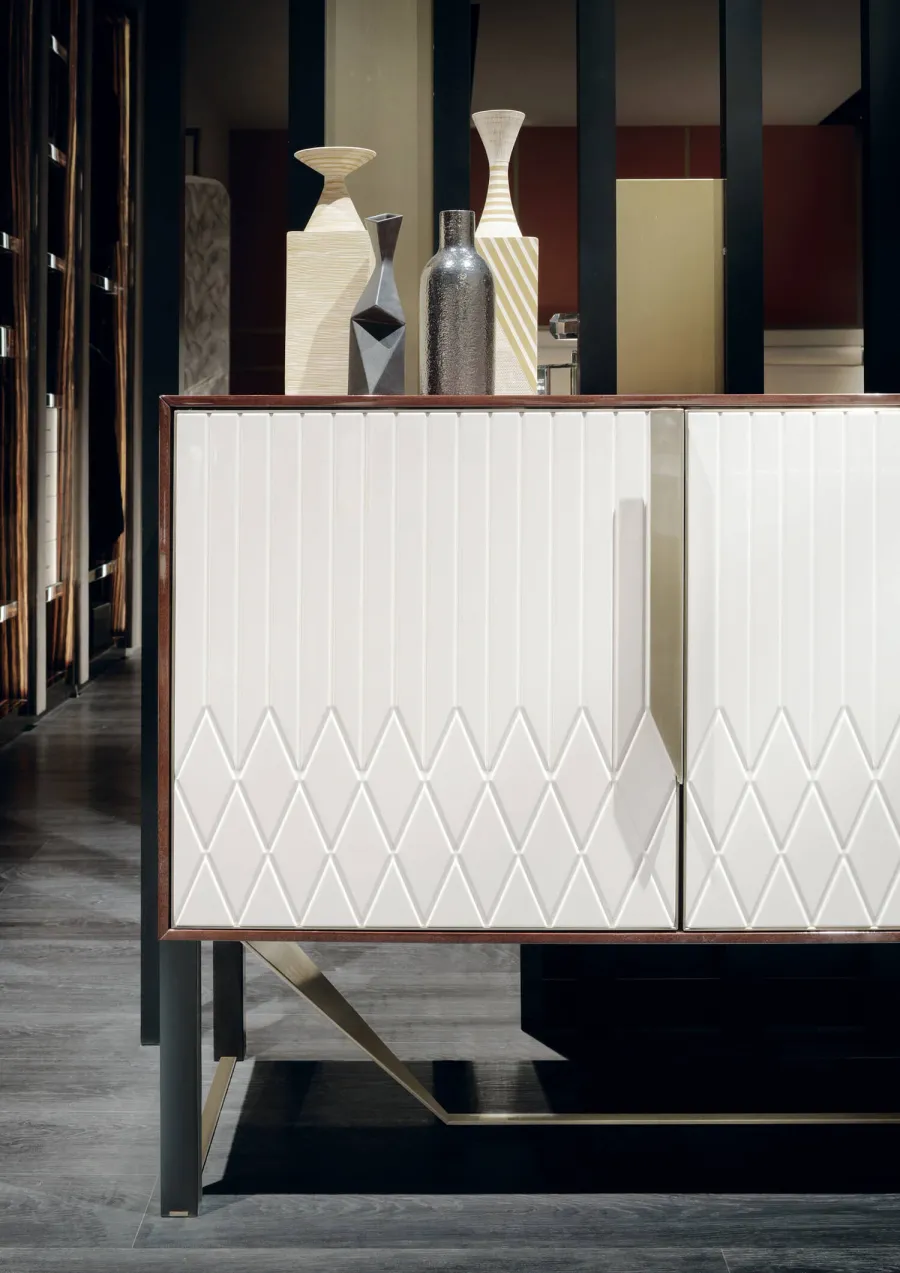 obrazek 7 Oryginalny modernistyczny kredens z Włoch do salonu