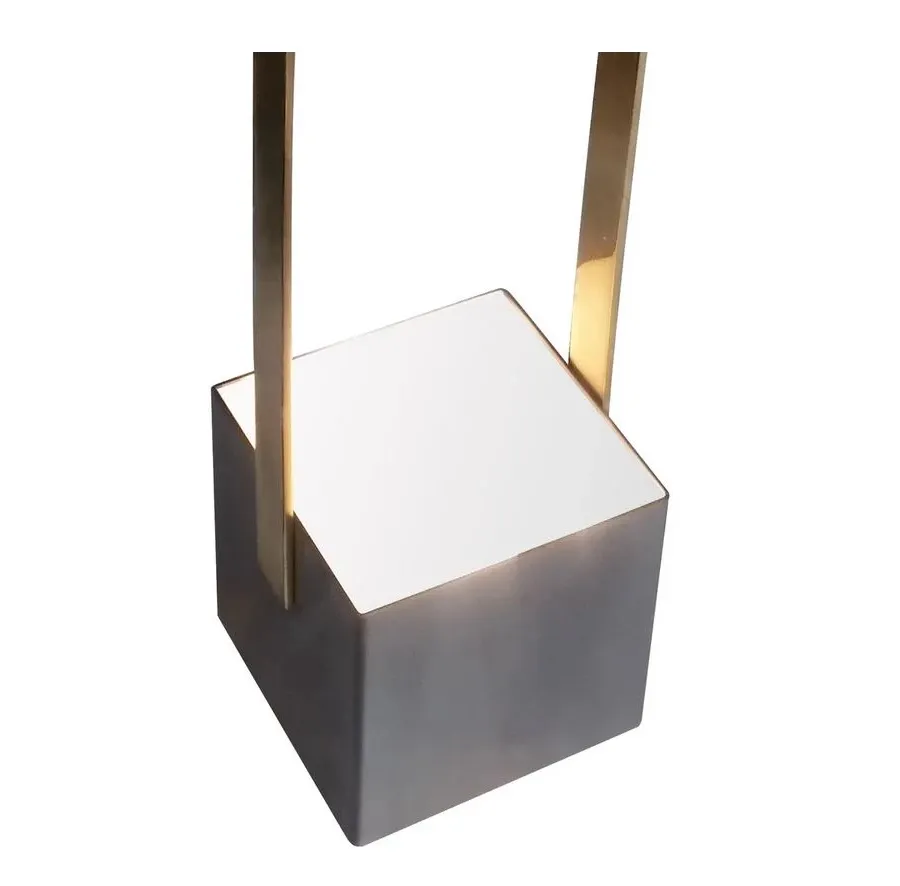obrazek 2 Nietypowa lampa na biurko z kolekcji Box