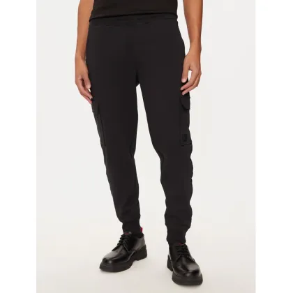 Zdjęcie Hugo Spodnie dresowe Disland 50521407 Czarny Regular Fit HUGO