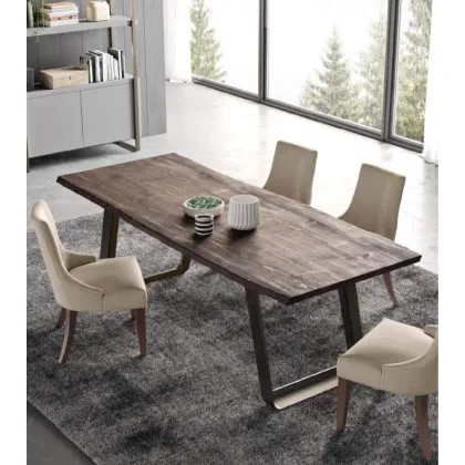 Zdjęcie Prosto z Włoch - unikalny drewniany stół z kolekcji Urban