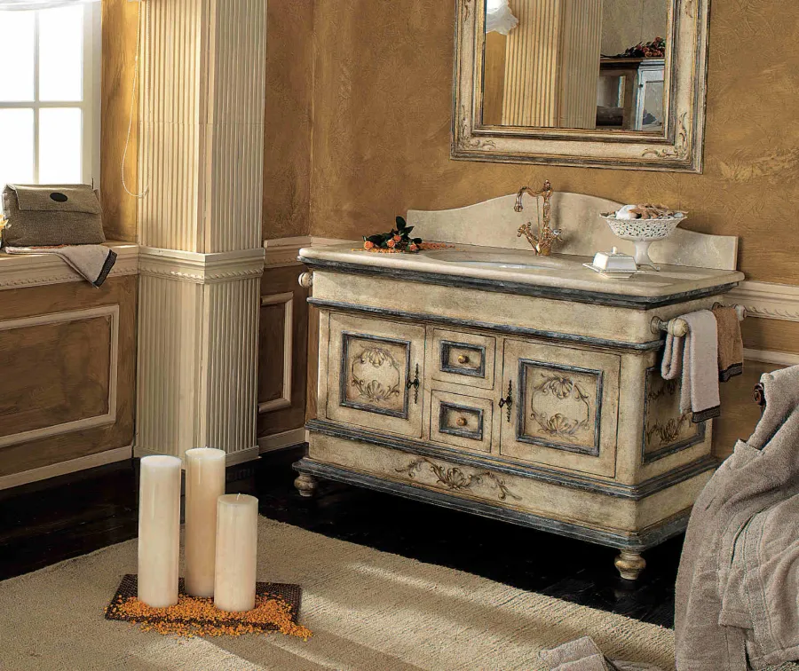 picture 1 Exclusive set of Italian bathroom items of furniture - Interiors Italia