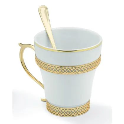 Picture A fantastic set of 6 tea cups in an elegant package