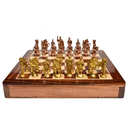 Zdjęcie Stylowe rzymskie figury wraz z planszą znakomite na upominek - The Chess Empire