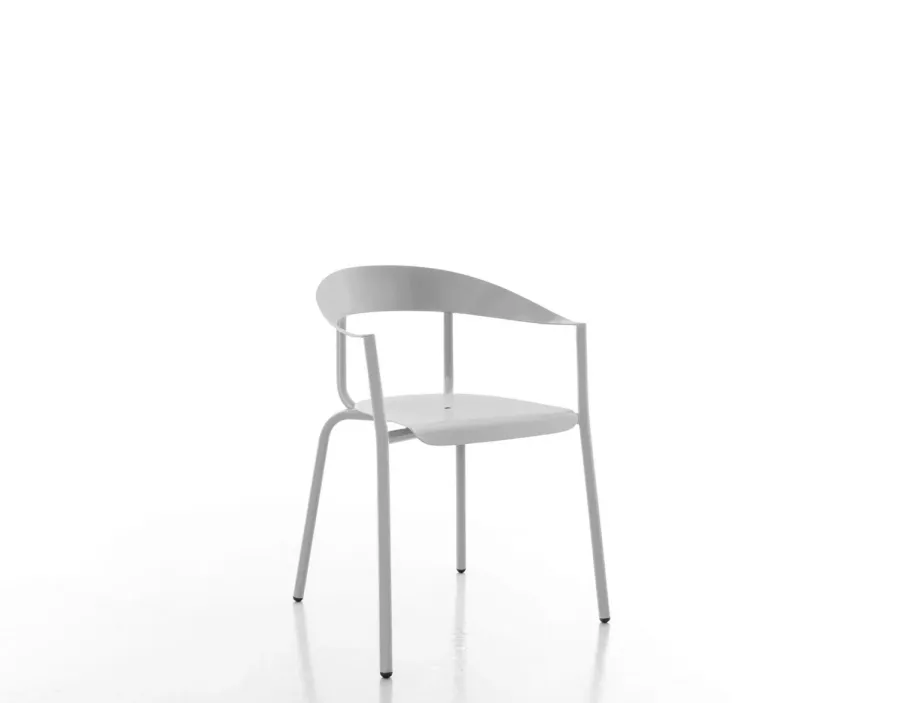 obrazek 3 Włoski stylowy fotel o minimalistycznym designie