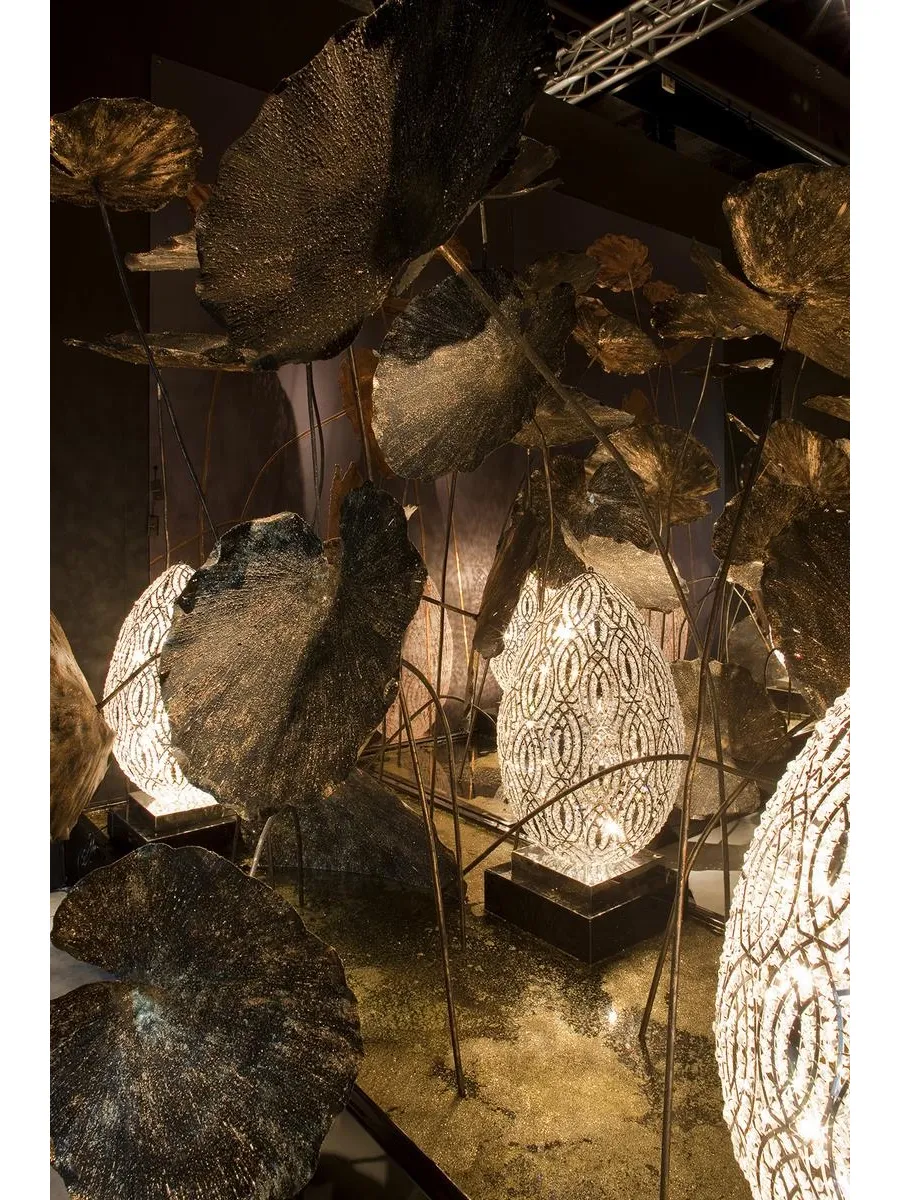 picture 3 Tasteful egg shaped lamp for modern interiors