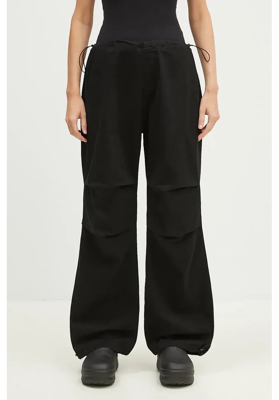 obrazek 1 Alpha Industries spodnie Cargo Jogger Pant damskie kolor czarny szerokie high waist 148024