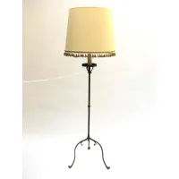 Zdjęcie Lampa podłogowa z kutego żelaza