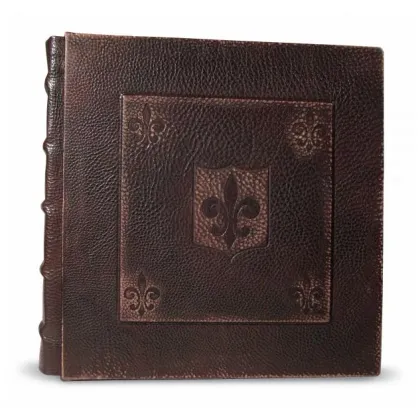 Zdjęcie Tradycyjny album na ślubne zdjęcia