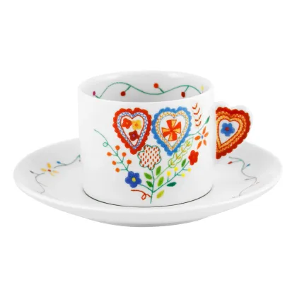 Picture Vila Verde porcelain tea cup and saucer with a motif inspired by Valentine's Day - 4 pieces - Vista Alegre