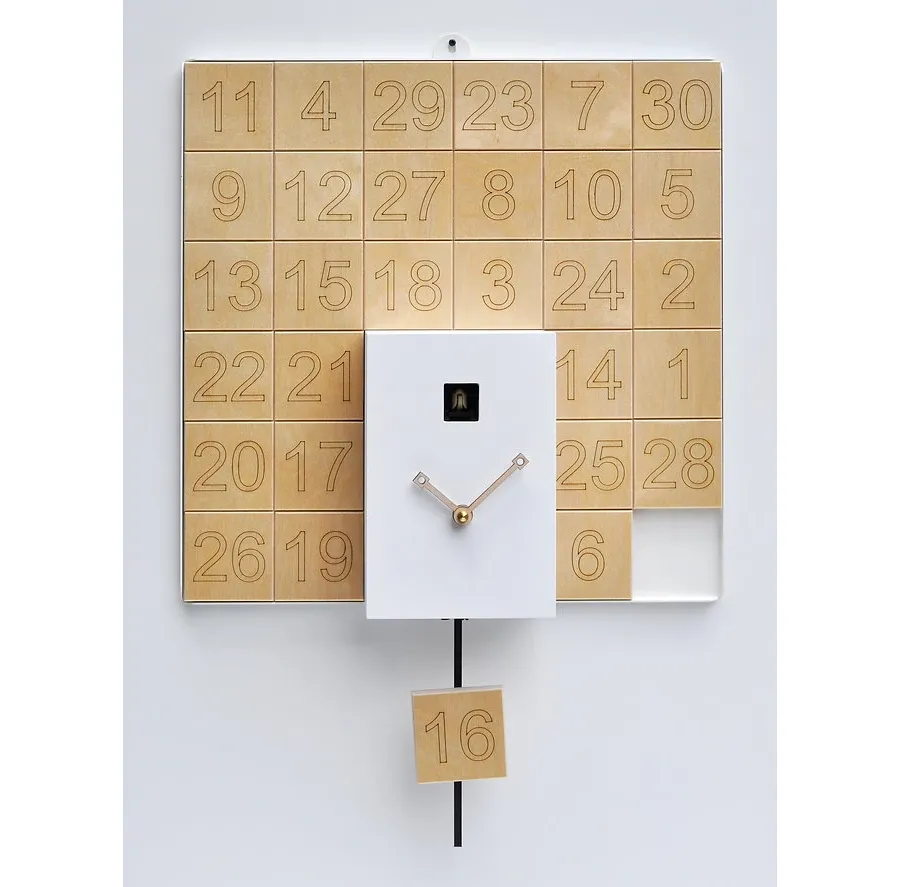 obrazek 1 Designerski zegar z kukułką i kartami magnetycznymi