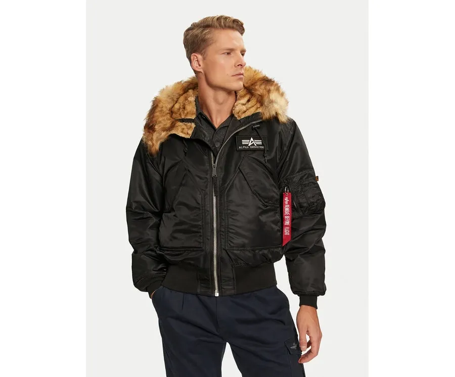 obrazek 1 Alpha Industries Kurtka zimowa 113145 Czarny Regular Fit