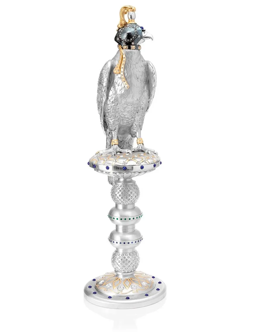 obrazek 1 Elegancki prezent - statuetka jastrzębia