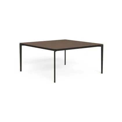 Zdjęcie Elegancki włoski stół tarasowy