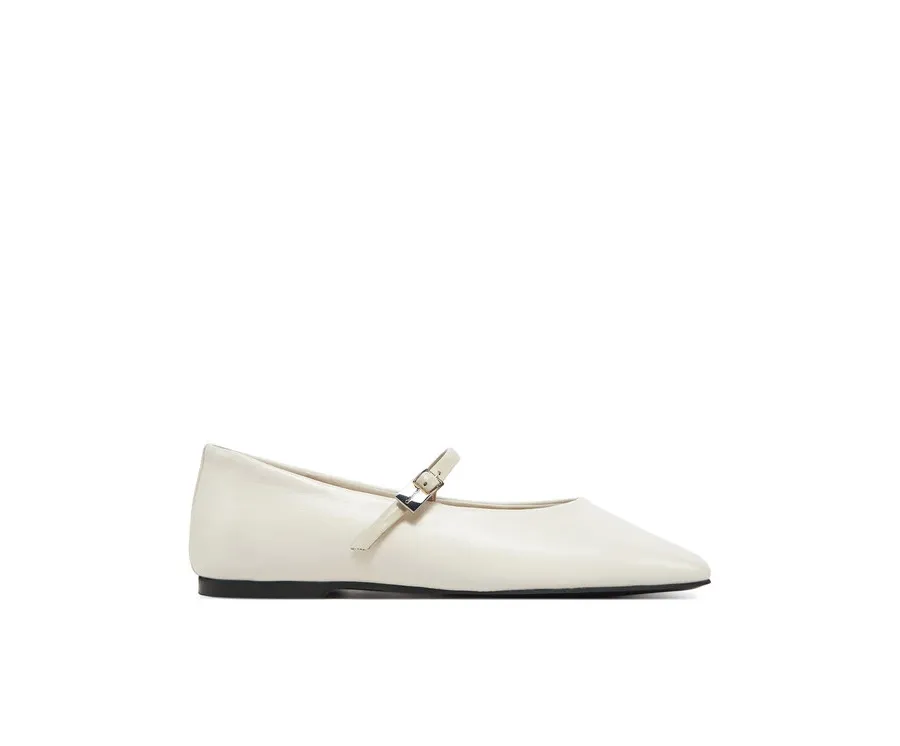 obrazek 1 Calvin Klein Baleriny Ballerina New Buckle - Lth HW0HW02483 Beżowy