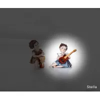 Zdjęcie Lalka dziewczynki grającej na gitarze - Sibania