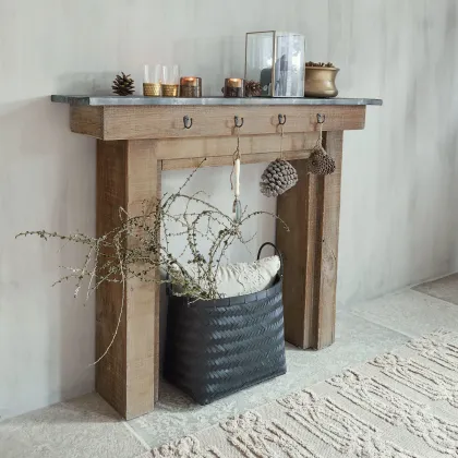 Zdjęcie Konsola kominkowa Lesterby