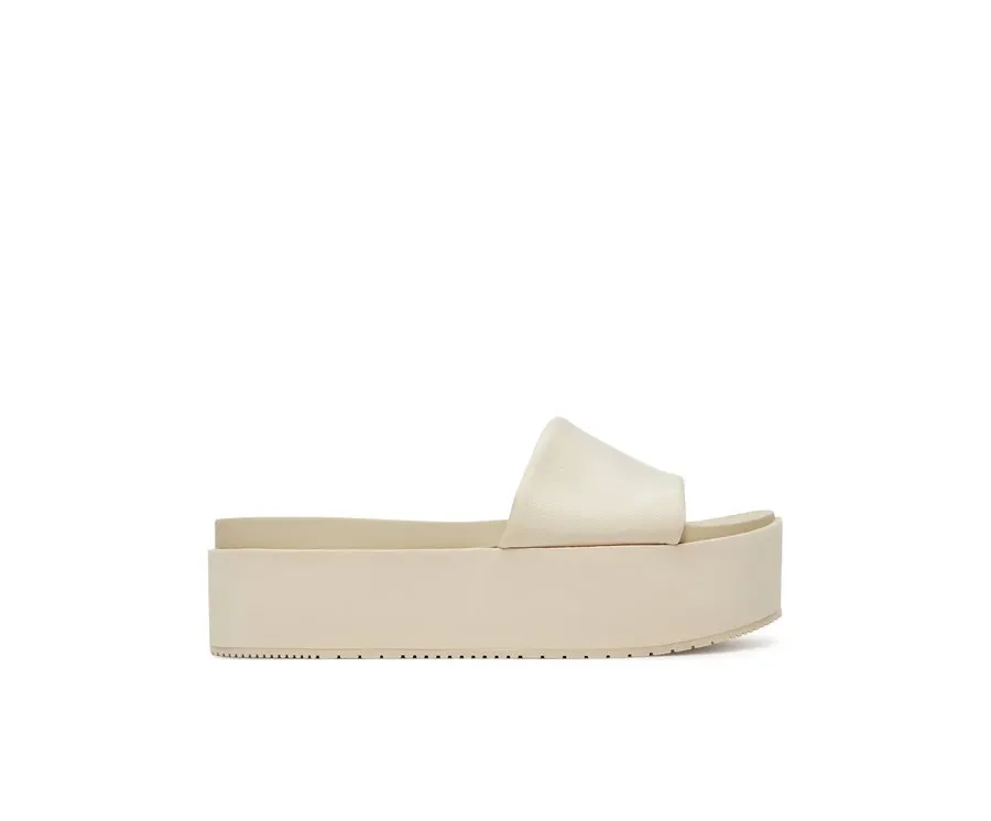 obrazek 1 Calvin Klein Jeans Klapki Flatform Sandal Slide In Nylon YW0YW01791 Écru