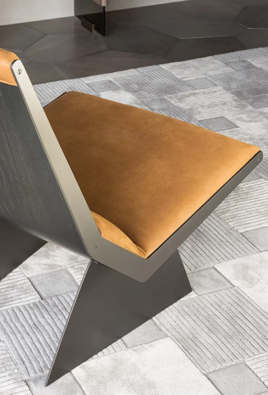 obrazek 4 Gustowny fotel do salonu w stylu minimalistycznym