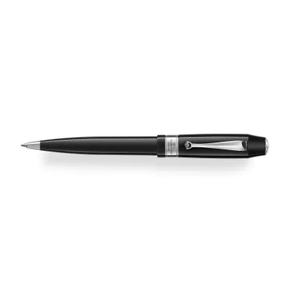 Picture A unique pen for Uefa Champions League Trophy football fans - Montegrappa