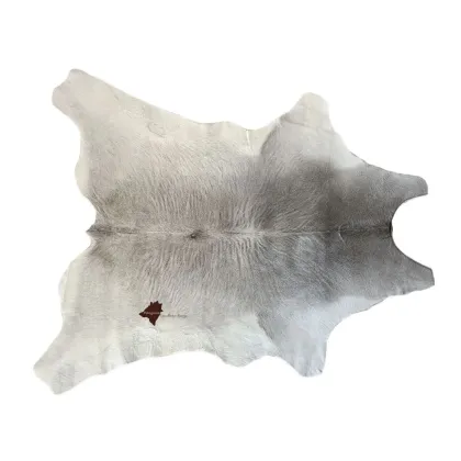 Zdjęcie Fantastyczny dywan ze skóry cielęcej - 112x92 cm