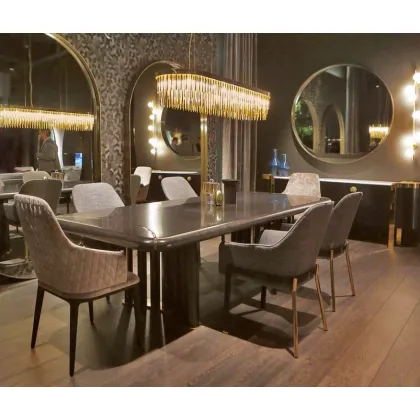 Zdjęcie Żyrandol wzbogacjący wystrój szerokiej gamy stylów aranżacji wnętrz