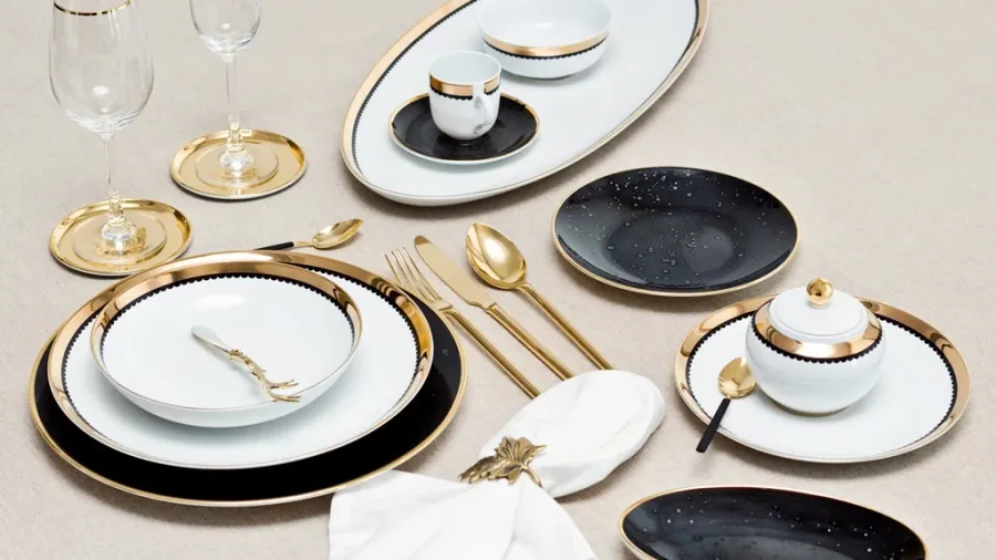 obrazek 1 Portugalska porcelana najwyższej jakości dla 12 osobowej rodziny - Porcel