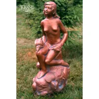 Zdjęcie Niesamowita figura do ogrodu dziewczyny z rybami