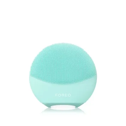 Zdjęcie FOREO LUNA™ 4 mini Arctic Blue Szczoteczka do twarzy 1 szt.