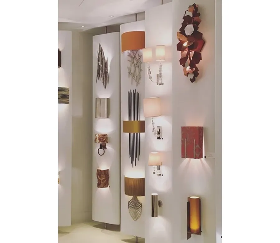 obrazek 6 Ekskluzywna lampa ścienna z abażurem do przestronnych wnętrz