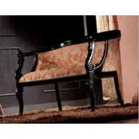 Picture A beautiful Italian sofa for elegant interiors - Fratelli Mirandola