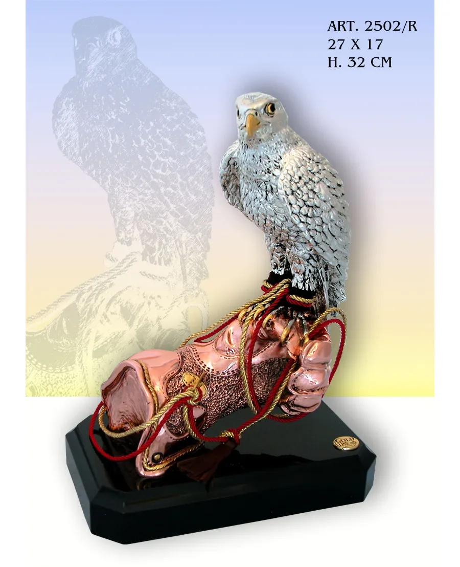 obrazek 1 Cudowna fogura orła na dłoni