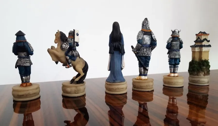 obrazek 5 Komplet szachów Samurajowie