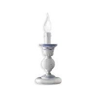 Picture A luxurious table lamp in a classic style from Italy