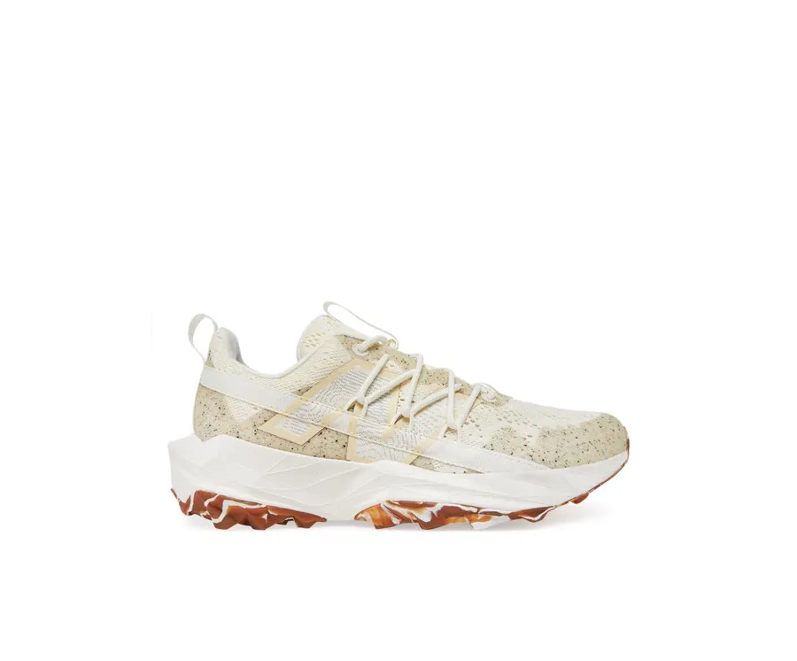 obrazek 1 New Balance Sneakersy Tektrel WTTTRCC1 Beżowy