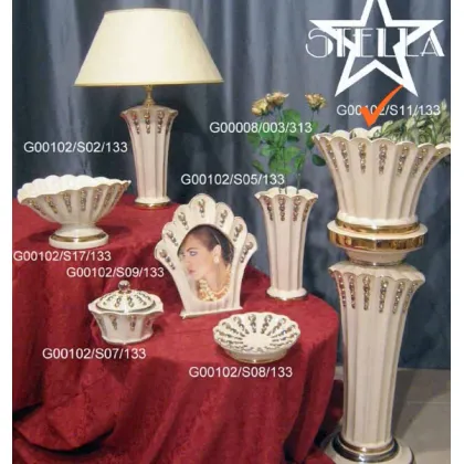 Zdjęcie Wyrafinowana ceramiczna donica z kryształkami Swarovski