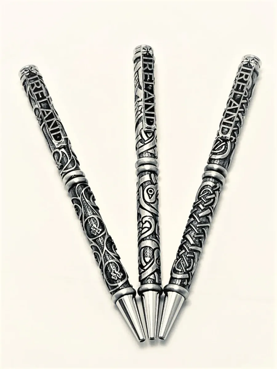 obrazek 1 Zestaw 3 unikalnych cynowych długopisów zdobionych irlandzkim motywami