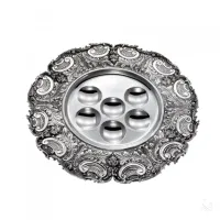 Picture Stylish silver seder plate with rich decoration - Zaramella Argenti