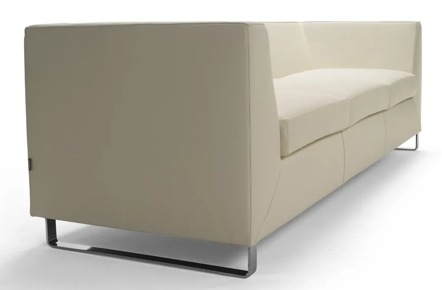 picture 5 Leather three seater sofa - different versions
