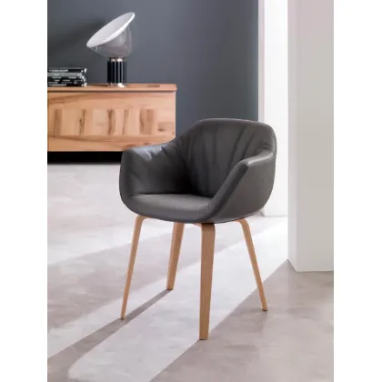 Zdjęcie Praktyczny, wygodny i obracany fotel od designera z Włoch