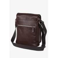 Picture A timeless leather handbag on a frame - Terrida