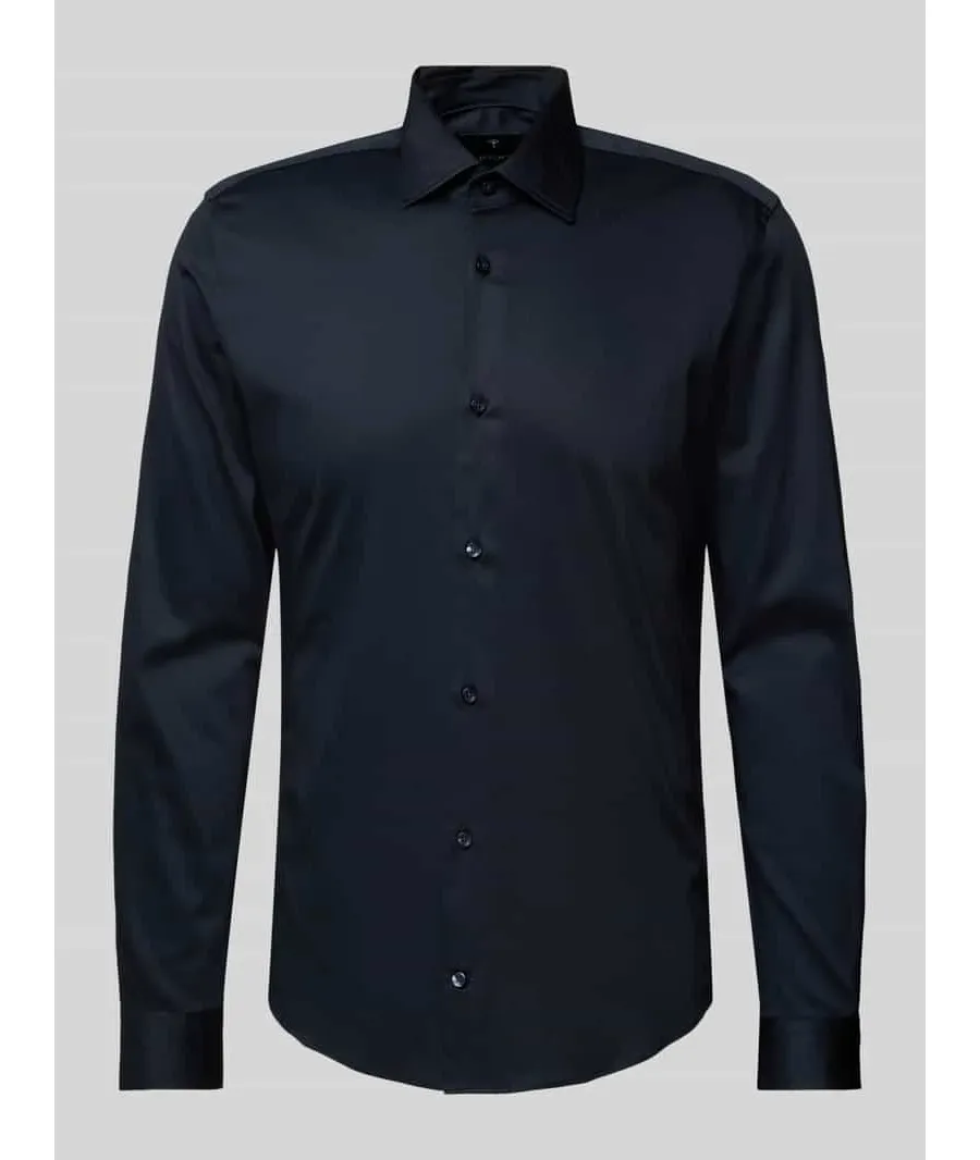 obrazek 1 Koszula biznesowa o kroju slim fit z kołnierzykiem typu kent model ‘Pit’